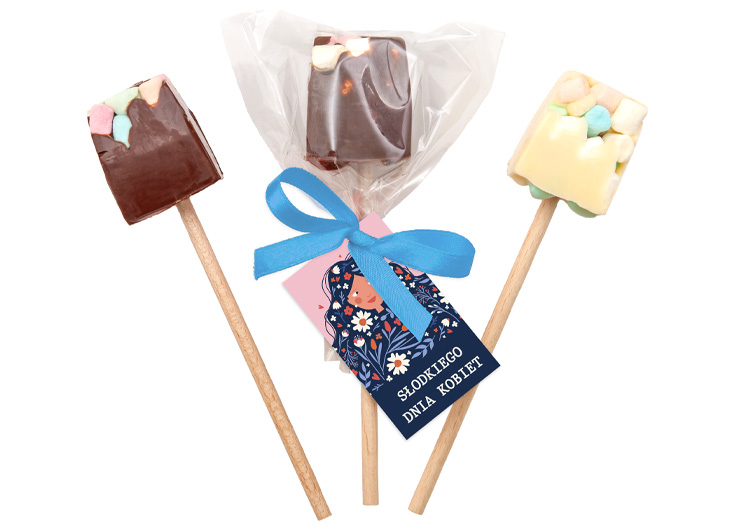 Upominek firmowy – czekolada na patyku z mini piankami i logo klienta