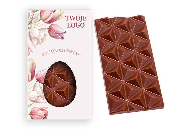 Mleczna czekolada w kształcie piramidek w przezroczystej foliowej torebce z firmowym logo