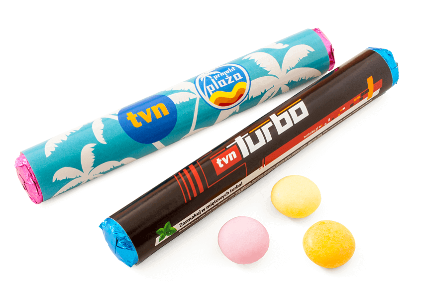 Firmowe dropsy Mentos w smakach owocowych lub miętowych z logo firmy