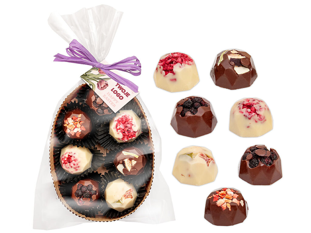 Upominek wielkanocny w przezroczystej torebce z firmowym nadrukiem